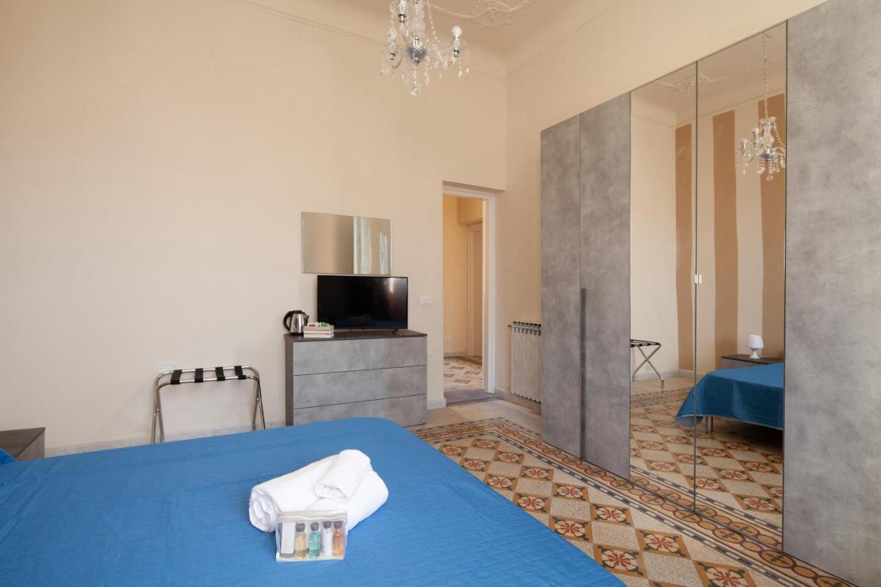 Rent Rooms La Spezia Esterno foto